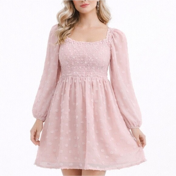 Listicle Dresses & Skirts - Listicle Pink Swiss Dot Smocked Dress Size L NWTPuff Sleeve Cottagecore Peasant